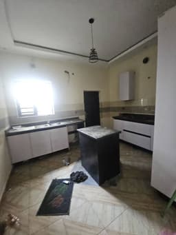 TO LET — Clean & Spacious 2-Bedroom Duplex image 1