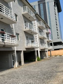 Luxury 3-Bedroom Apartments with BQ Facing Eko Atlantic Gate image 1